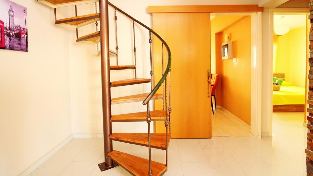 Panikos Beach Apartment I Ларнака Экстерьер фото