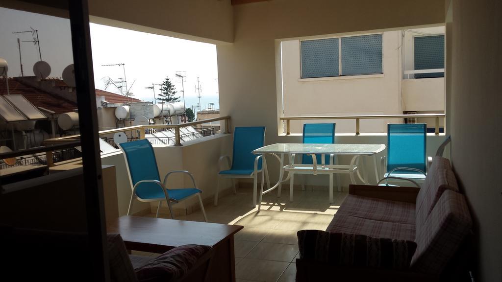 Panikos Beach Apartment I Ларнака Экстерьер фото