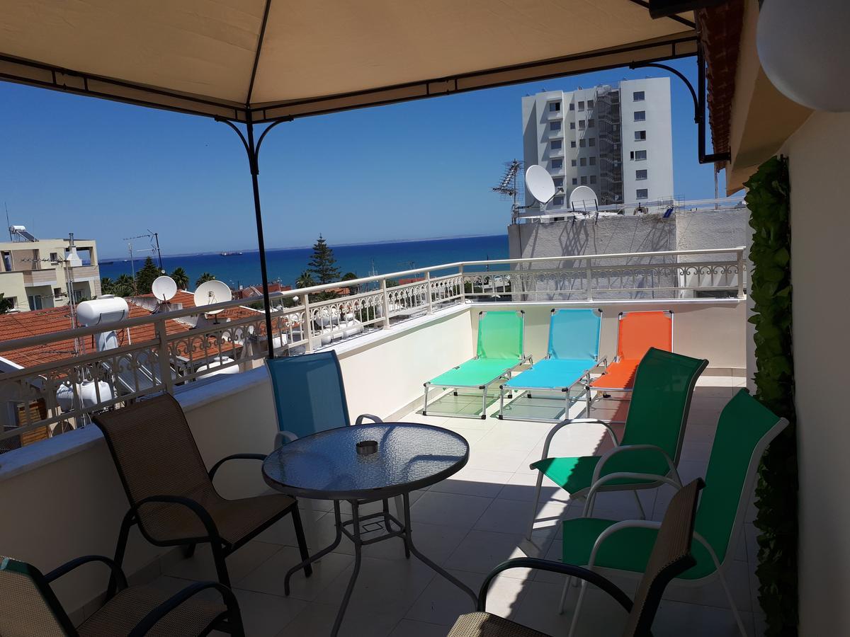 Panikos Beach Apartment I Ларнака Экстерьер фото